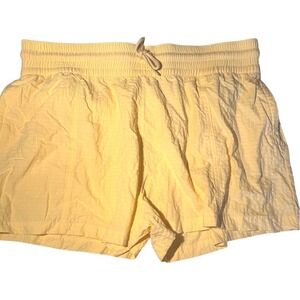 NWT Columbia Boundless Trek Active Shorts Women's L Yellow Hiking Gorpcore